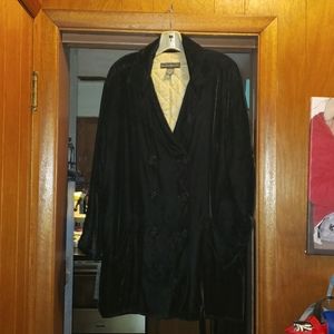 Vintage Banana Republic Velvet Boyfriend jacket. $120.